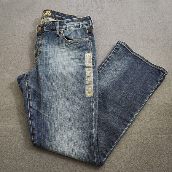 Express Jeans Women 12 Eva Curvy Mid Rise Boot Cut Jeans NWT - Picture 1 of 14